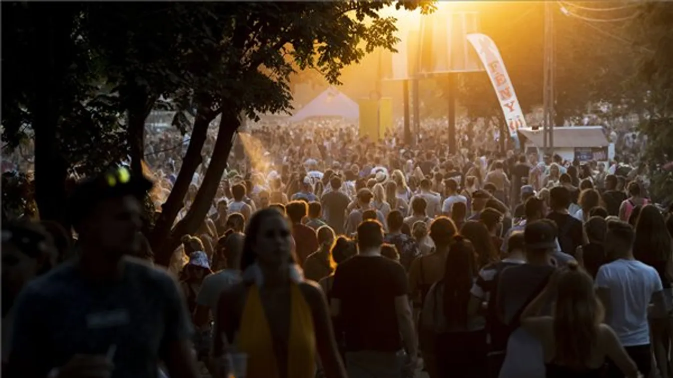 Drogdílereket és fogyasztókat fogtak a Szigeten