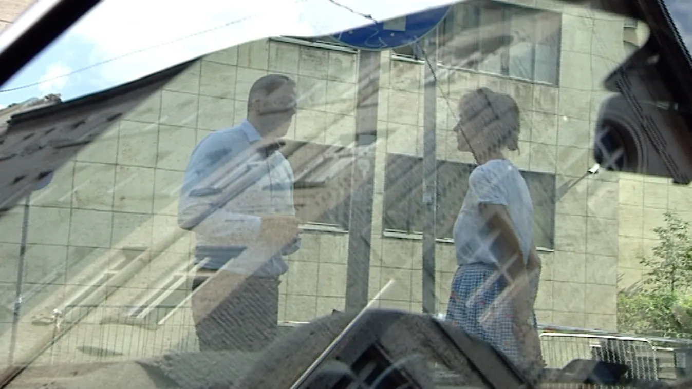 Egymásnak estek az ingatlanpiac szereplői