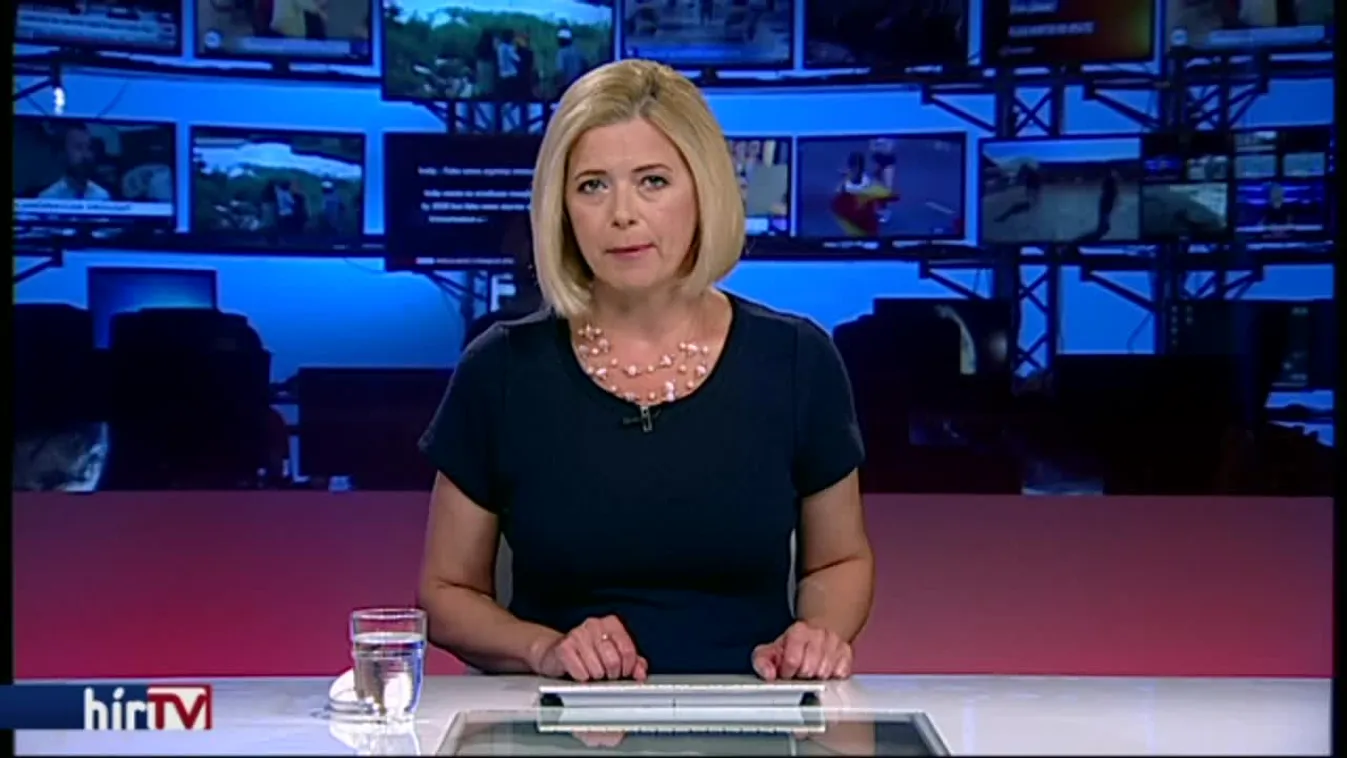 A turistaszezon kellős közepén okoz dugót az elhúzódó felújítás