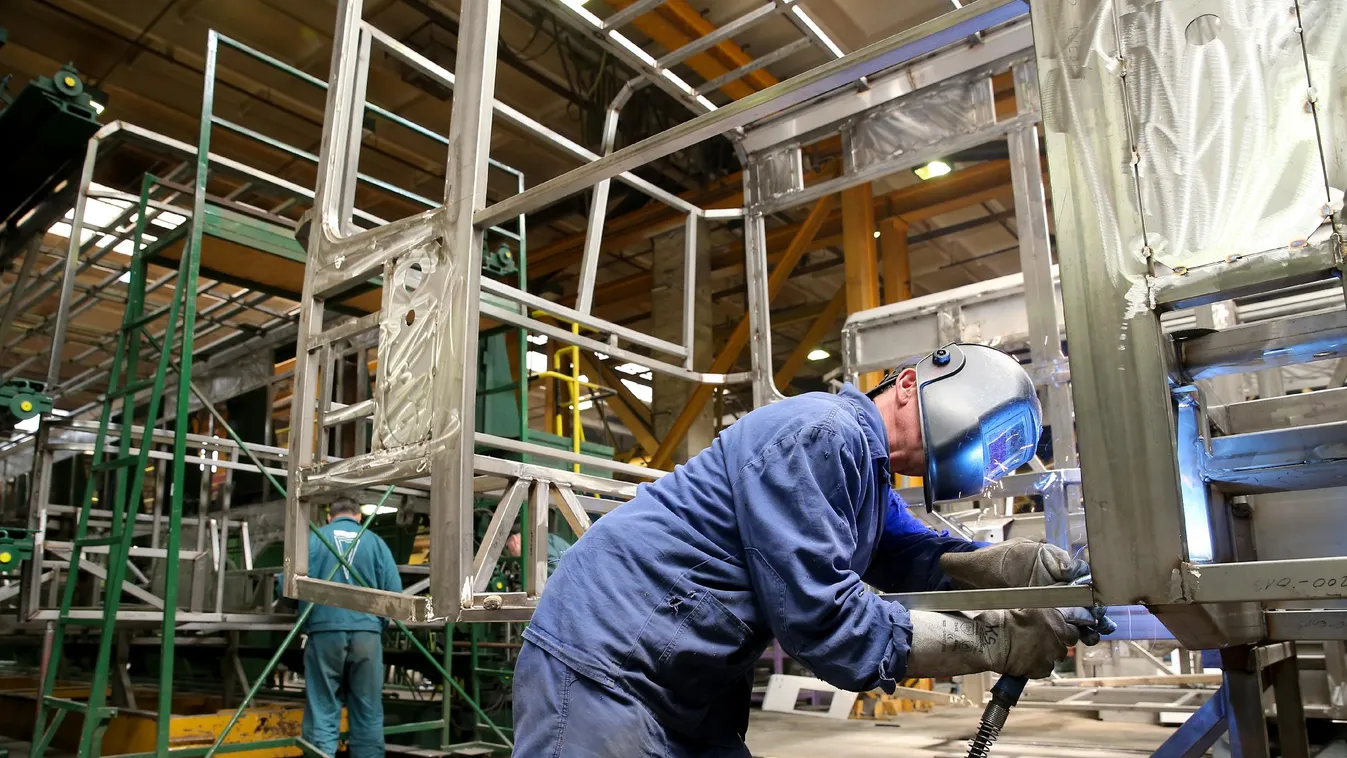 Fellendült az ipari termelés, az elektronikai szektor a zászlóshajó