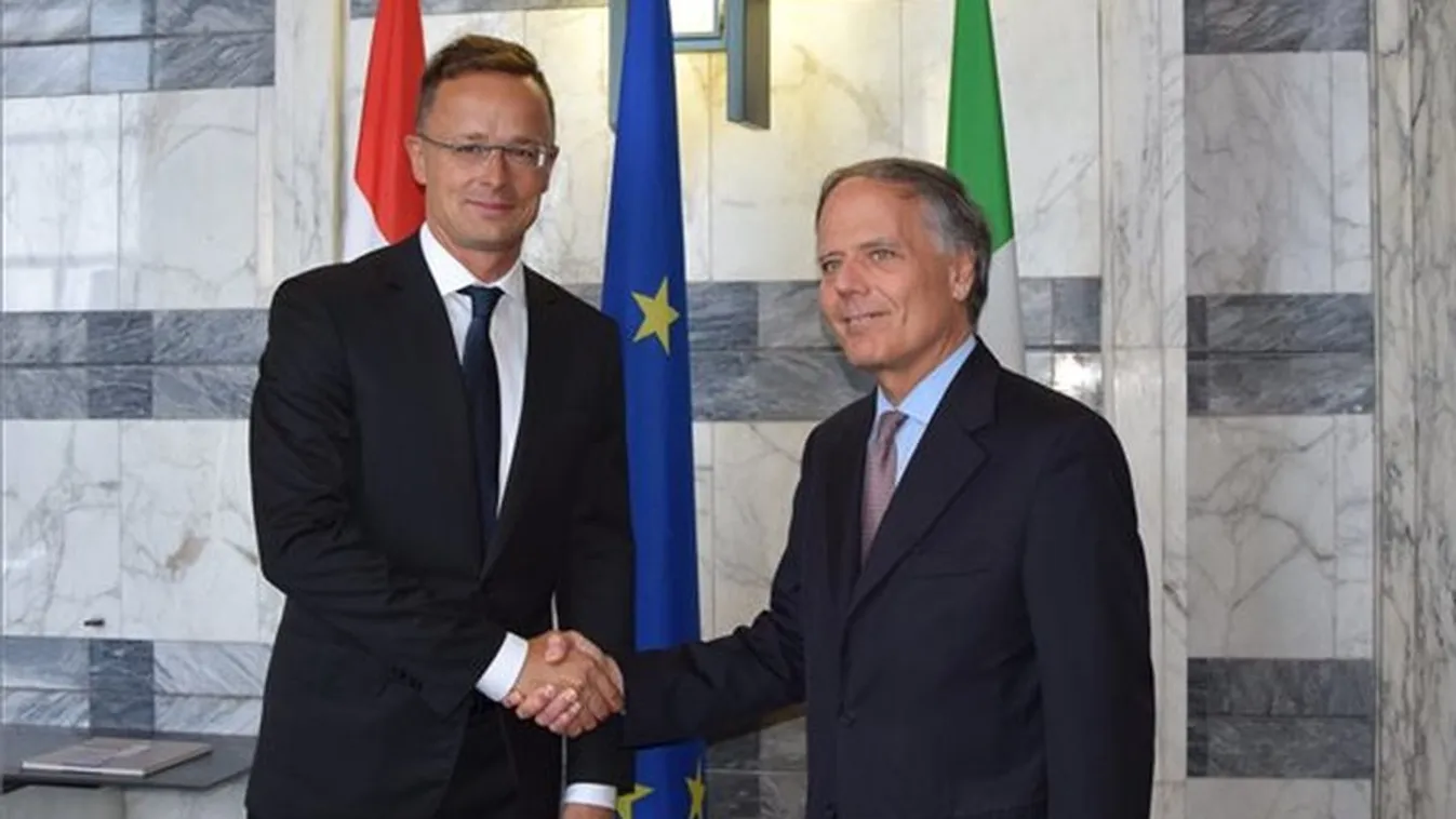 Szijjártó: A magyar és olasz migrációs álláspont nagyon hasonló