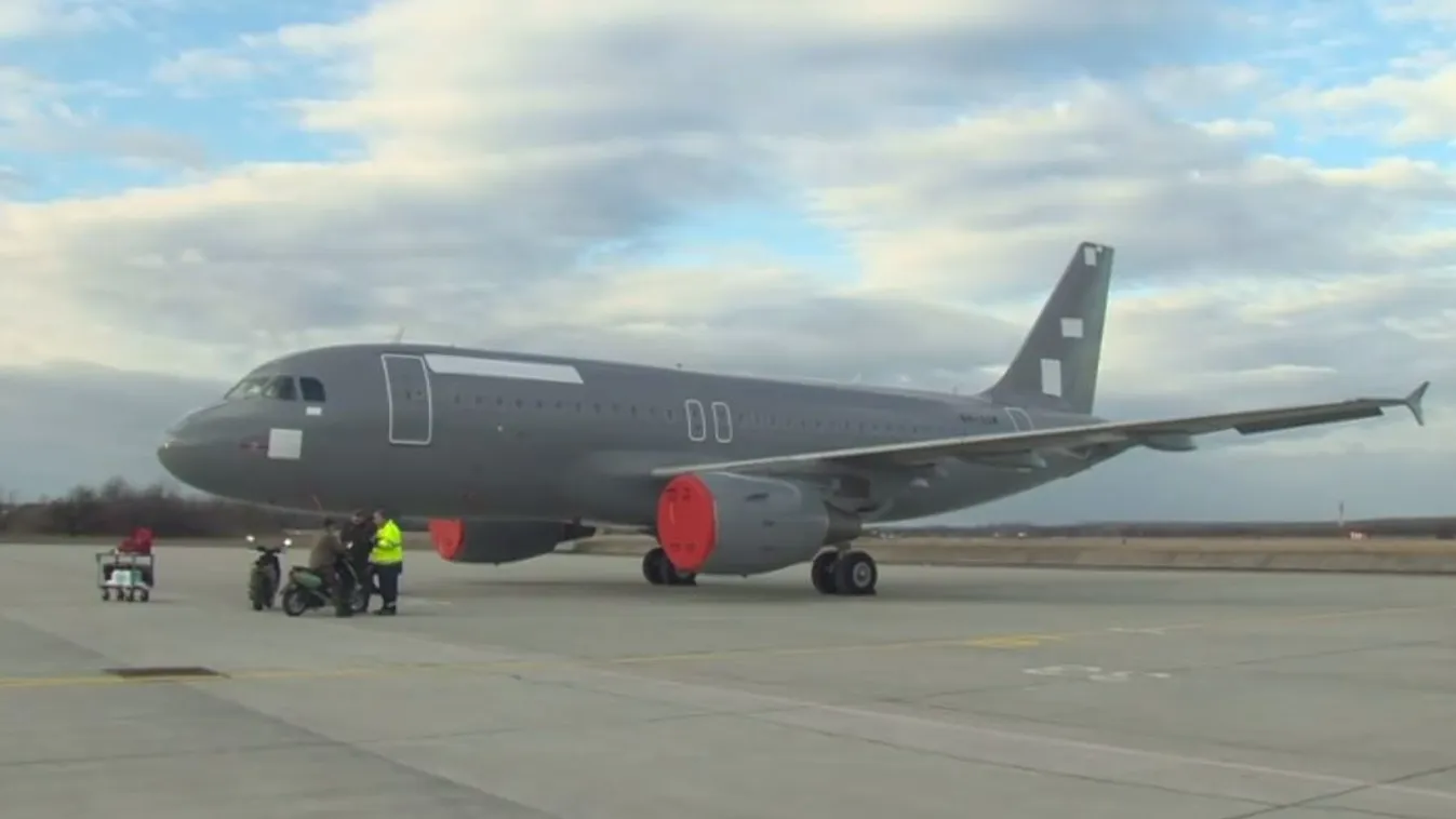 Új szállítógépet vásárolt a honvédség