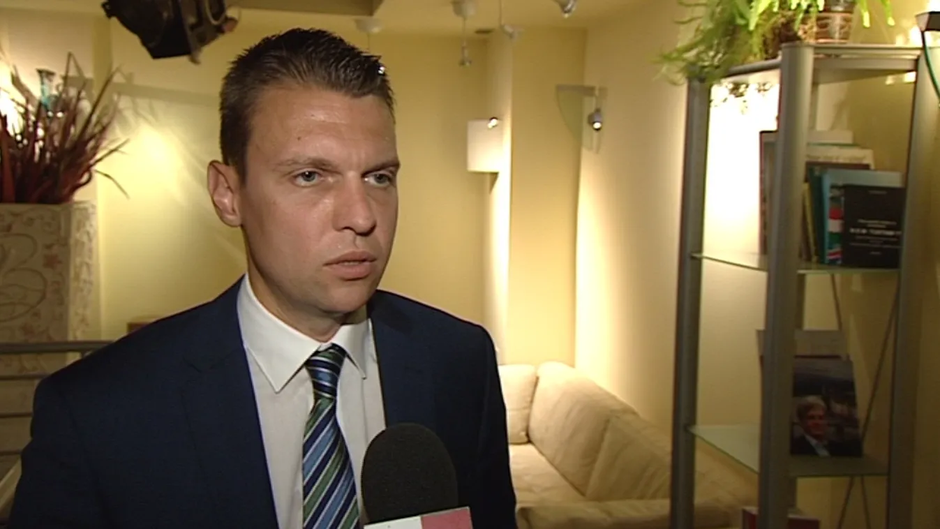 Menczer: Ukrajna a hibás