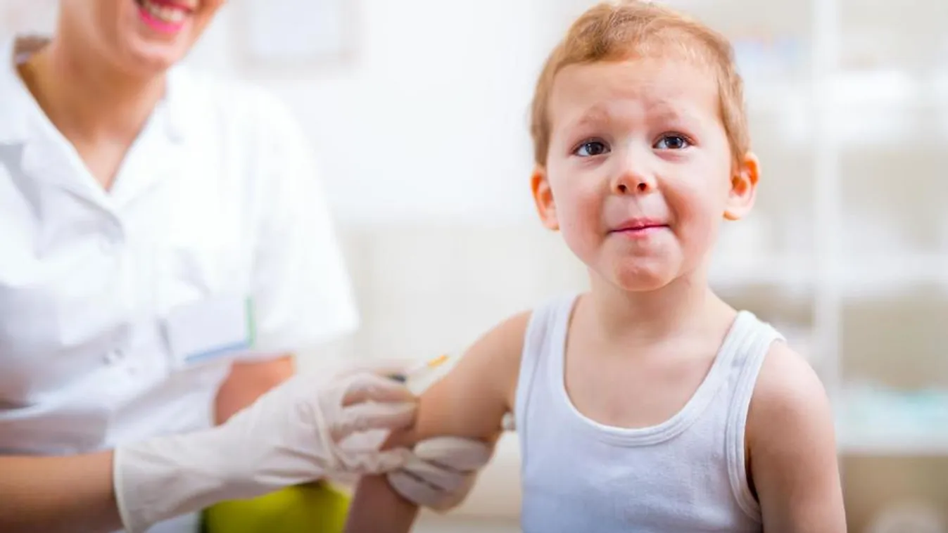 Egy év után újra kapható az agyhártyagyulladás elleni védőoltás