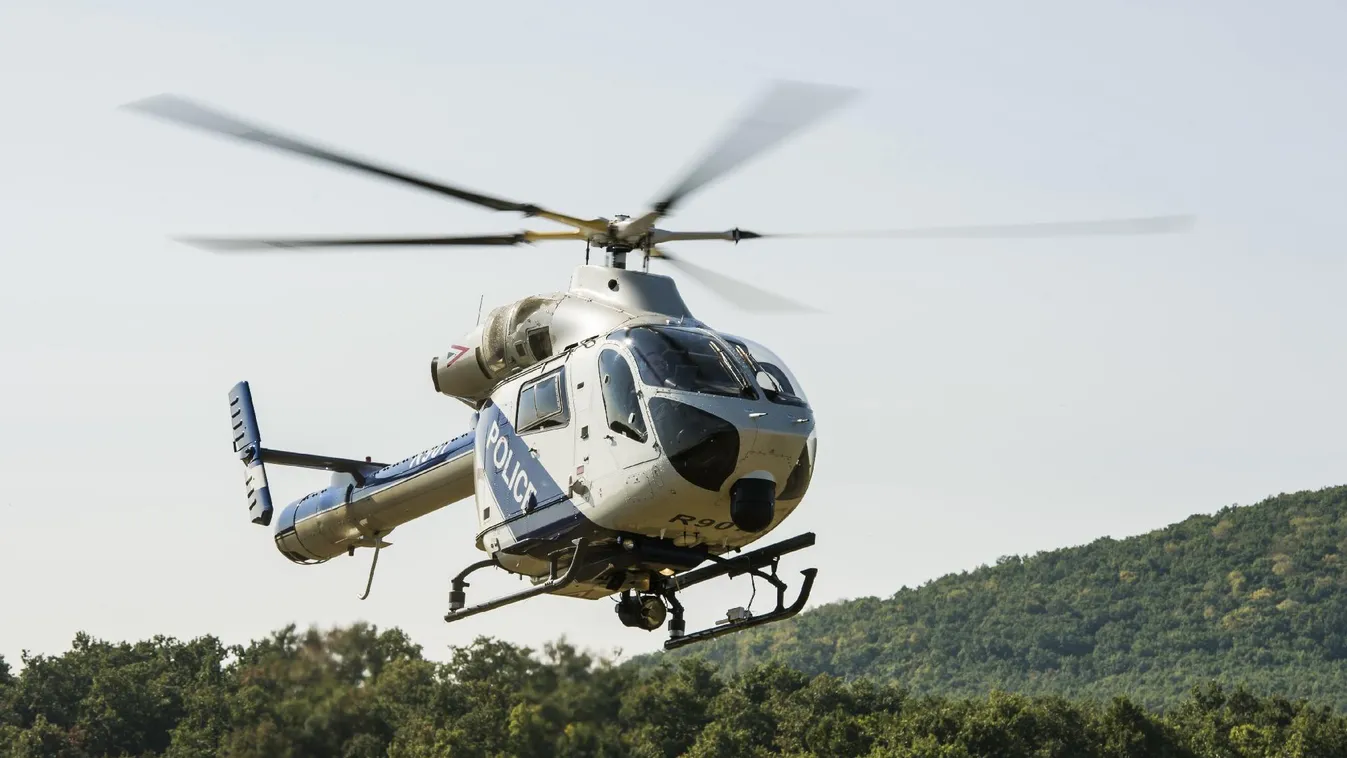 Rendőrségi helikopterrel kutatnak a parlagfű után