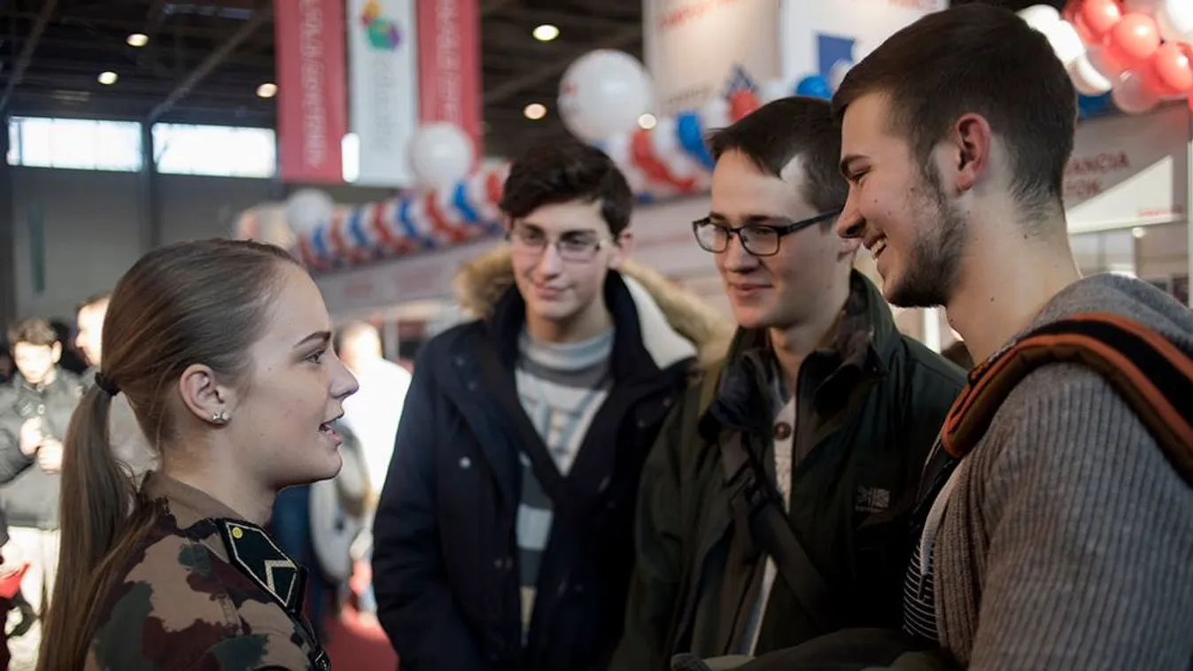 Bővítik a honvéd kadétképzést