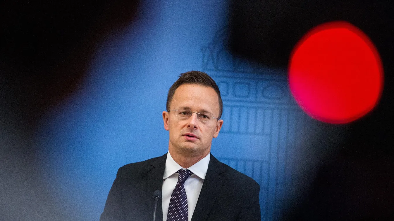 Szijjártó: az ENSZ-nek garanciákat kellene adnia az üldözött keresztények visszatéréséhez