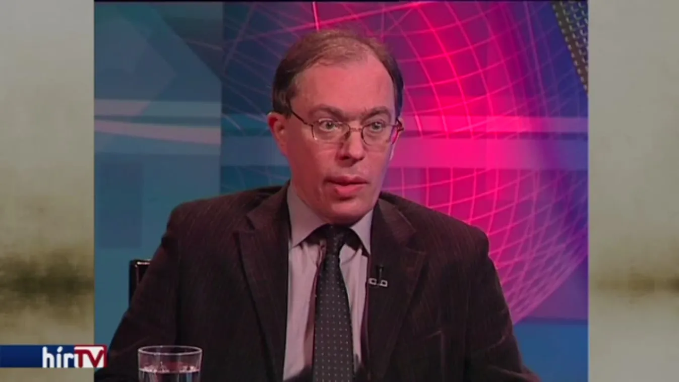 Ősök tere - „Márciusban újra kezdjük!”