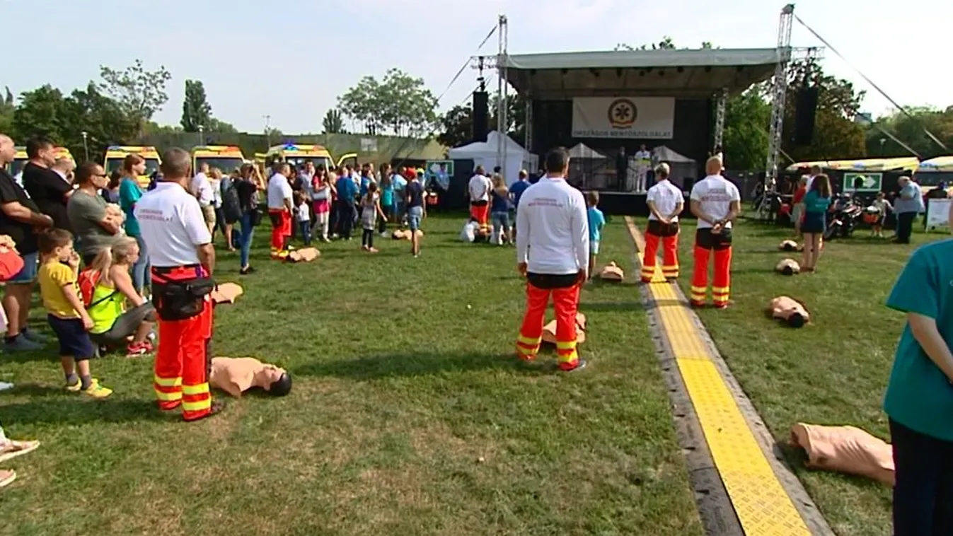 Rétvári: javultak a mentésben dolgozók körülményei
