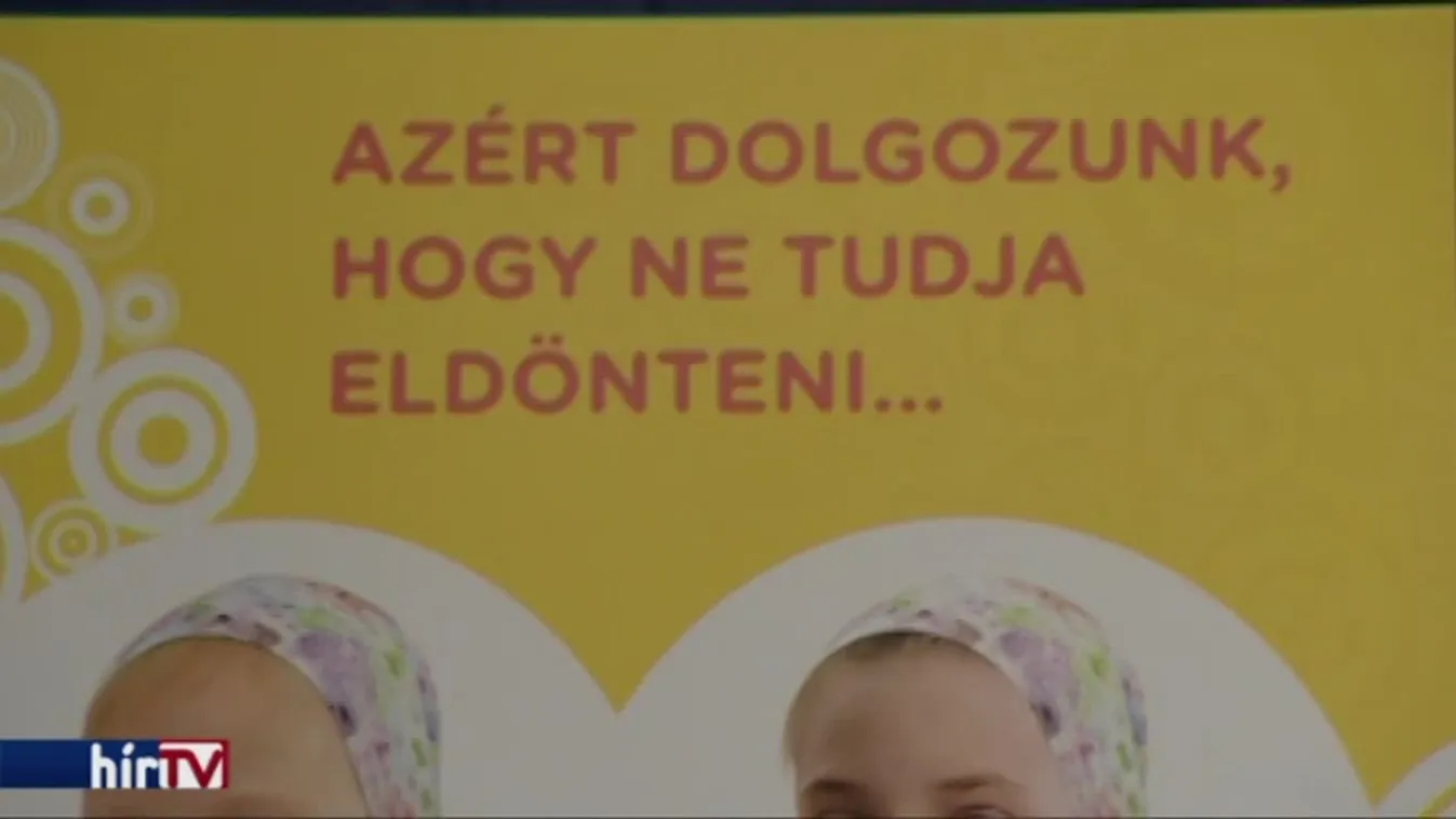 Még a villamos is mosolyog! - súlyos beteg gyerekekért kampányol a BKK