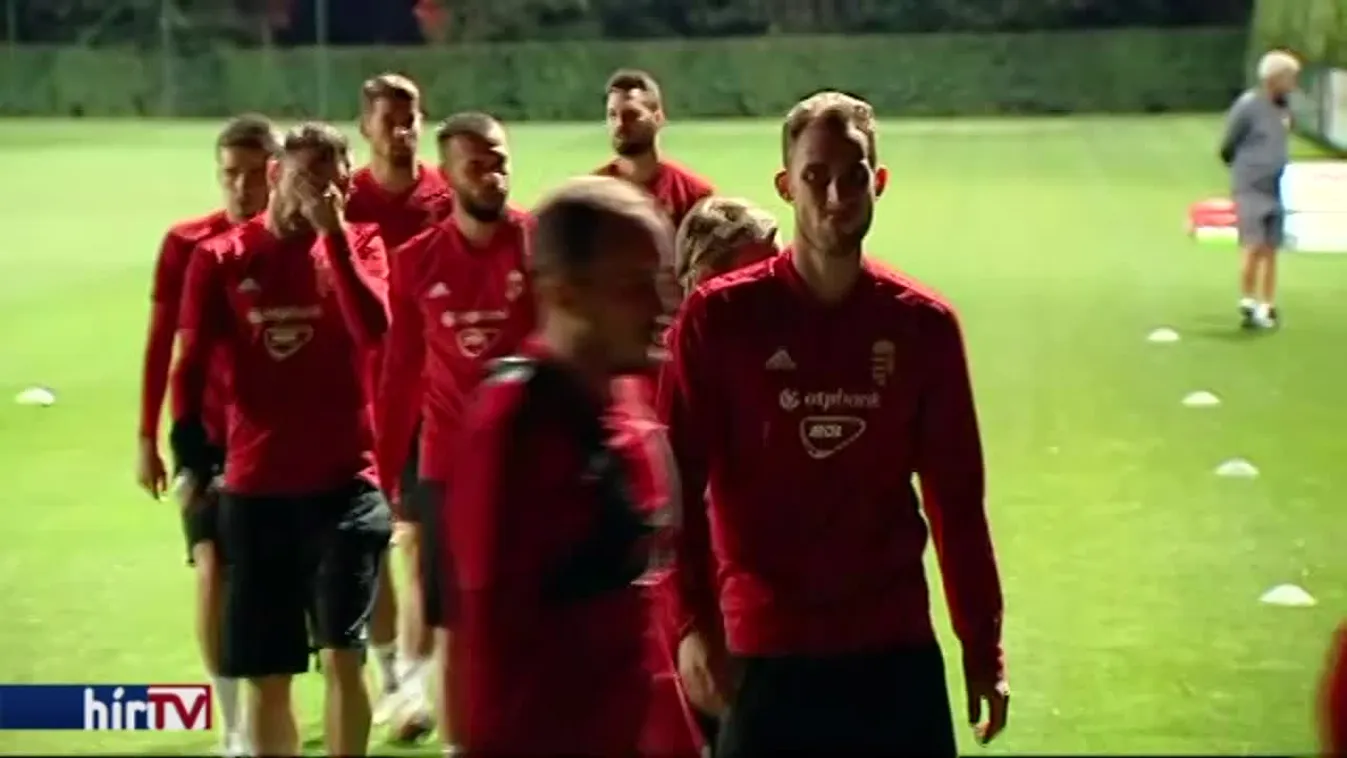 Rossi három helyen tervez változást