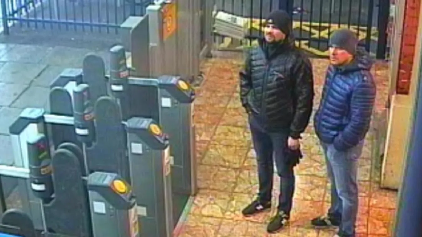 Az egyik gyanúsított kartotékjára pecsételt szám a védelmi tárcánál csörög