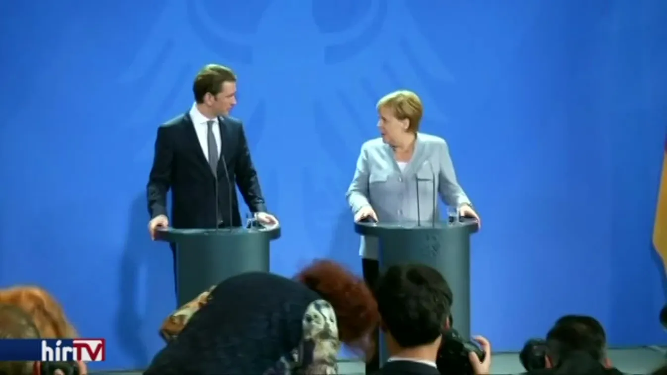 Merkel és Kurz is Juncker mellett