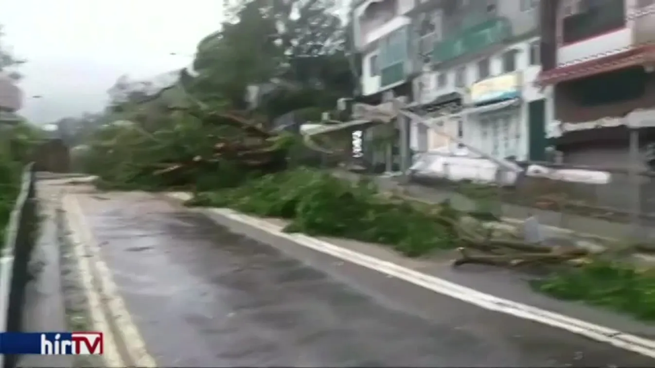 Halálos áldozatokat és romokat hagyott maga után a szuper tájfun