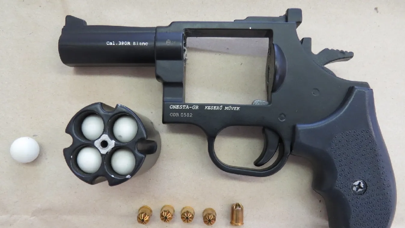 Többször is tüzet nyitott gázfegyverével a polgárőrre