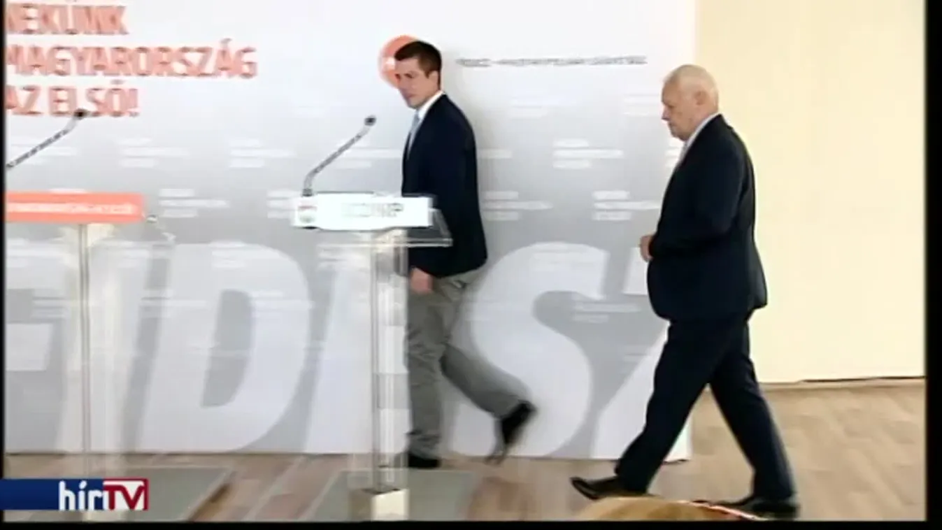 Kocsis Máté és Harrach Péter sajtótájékoztatója