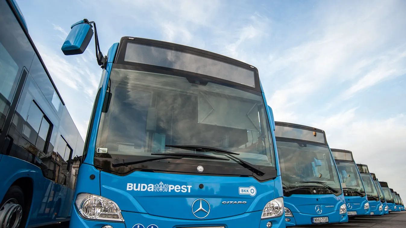Kigyulladt egy busz a II. kerületben
