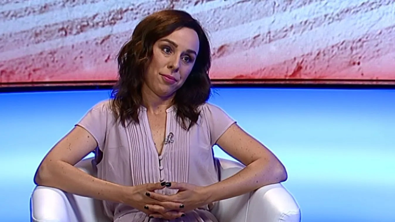 Családi esetek – Panaszkönyv