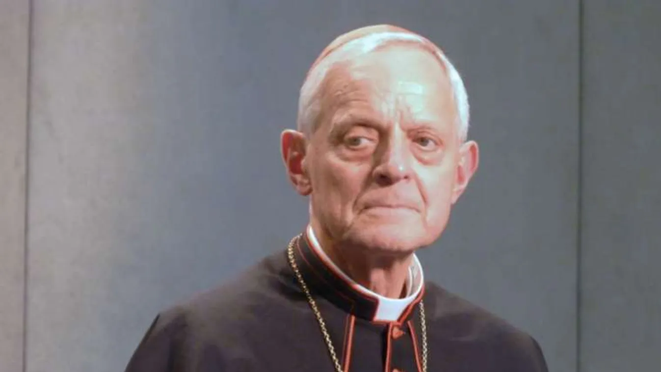 Félbeszakították a meggyanúsított érsek miséjét