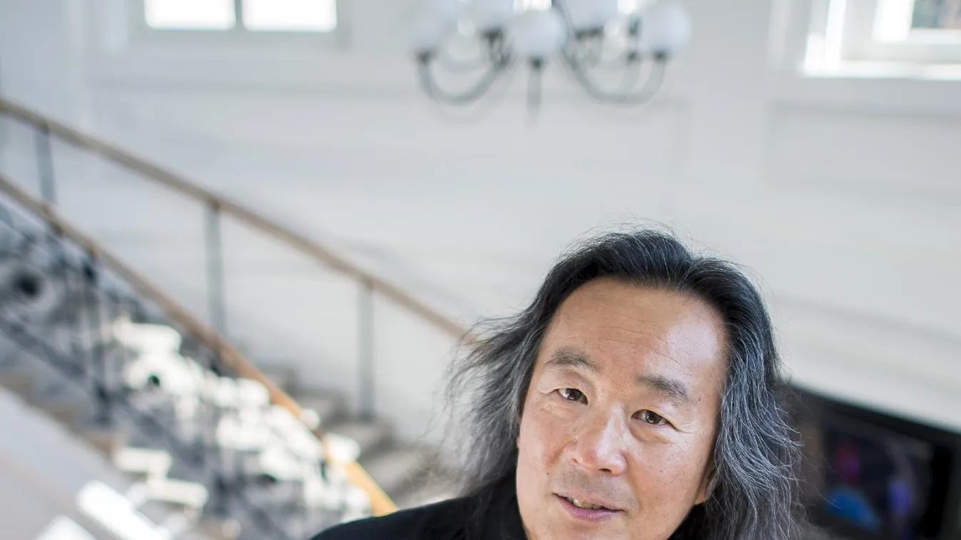 Kínai kézbe vándorolt a Janus Pannonius-szobrocska