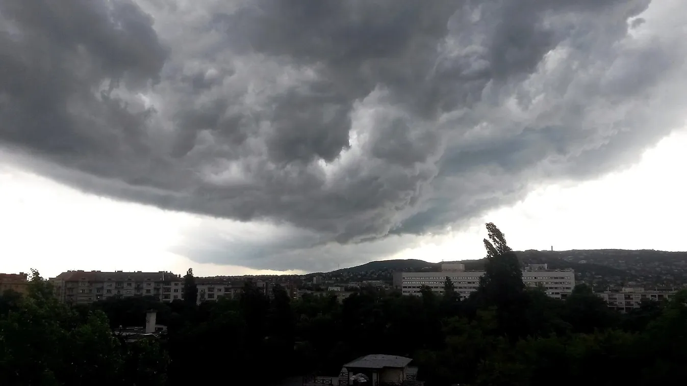 Számtalan riasztás érkezett a vihar miatt