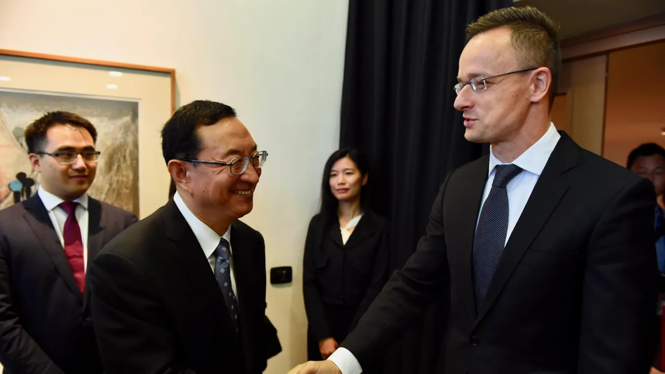 Szijjártó: gazdasági érdek, hogy több turista jöjjön Magyarországra