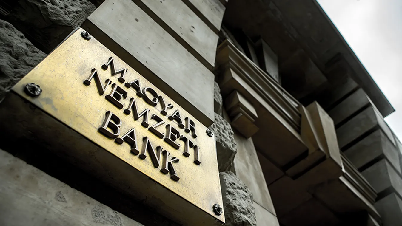 Elemzők: nincs kamatemelési kényszerhelyzetben az MNB