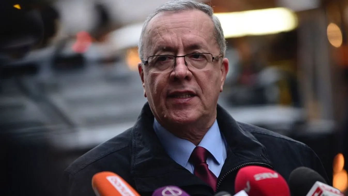 Bakondi: Felháborító a vasárnap történt szexuális kényszerítés