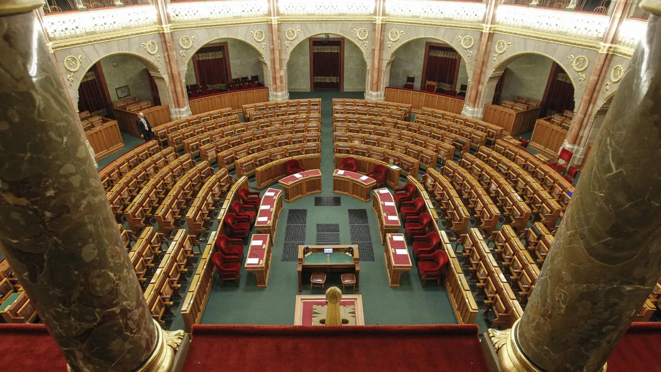 A miniszterelnök szólal fel a parlamenti nyitányon