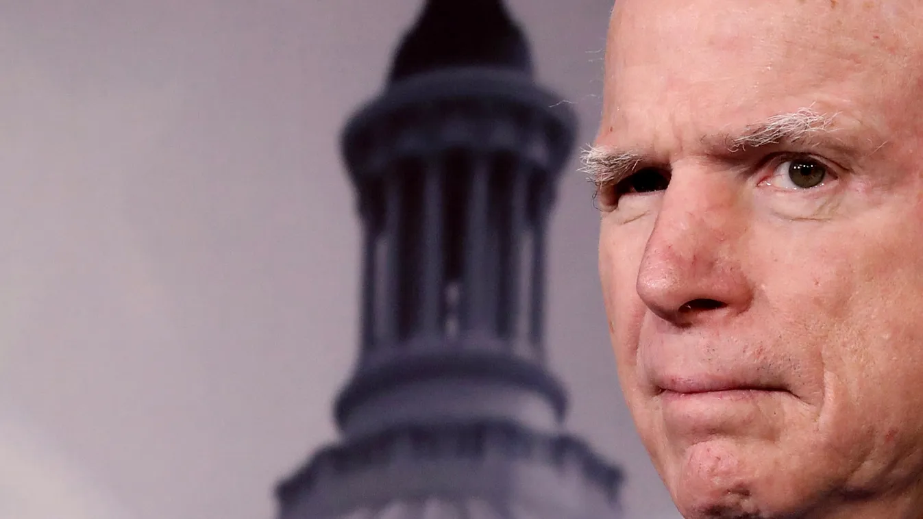 Egykori alelnökjelöltje sem vehet búcsút John McCaintől