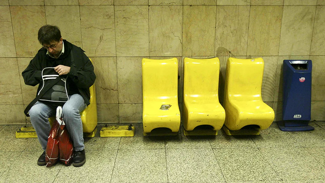 Mindenki figyeljen, változik a menetrend