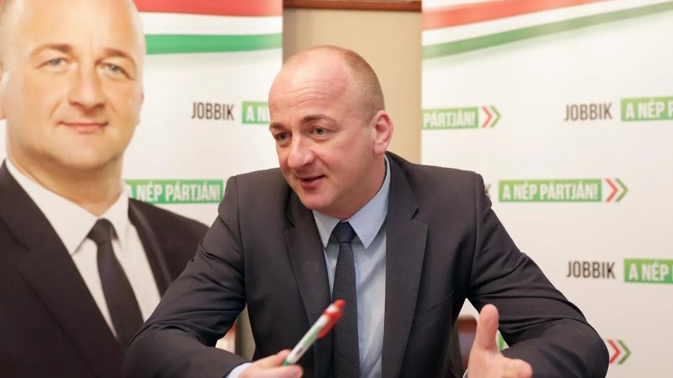 Ügyészség előtt a Jobbik ügye