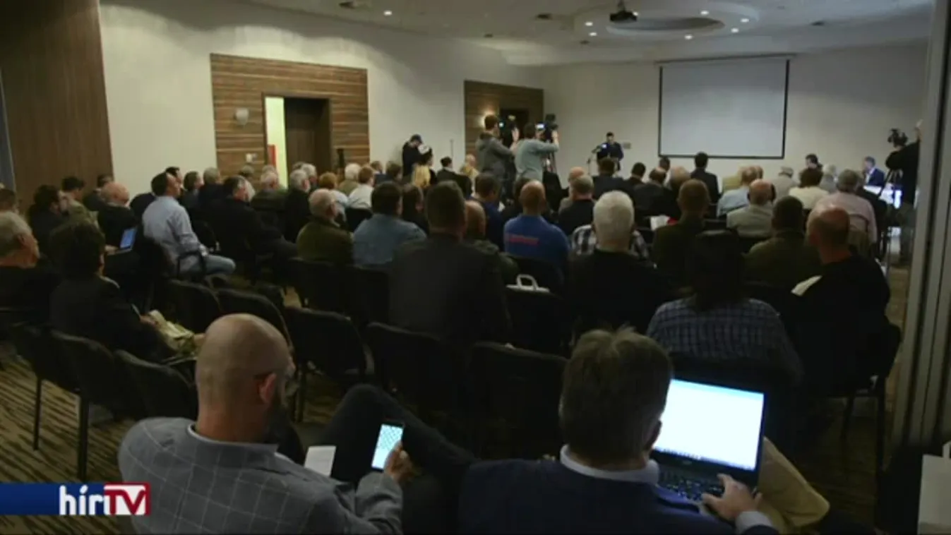 Rengeteg 20 kiló körüli pontyfogásáról érkezik hír