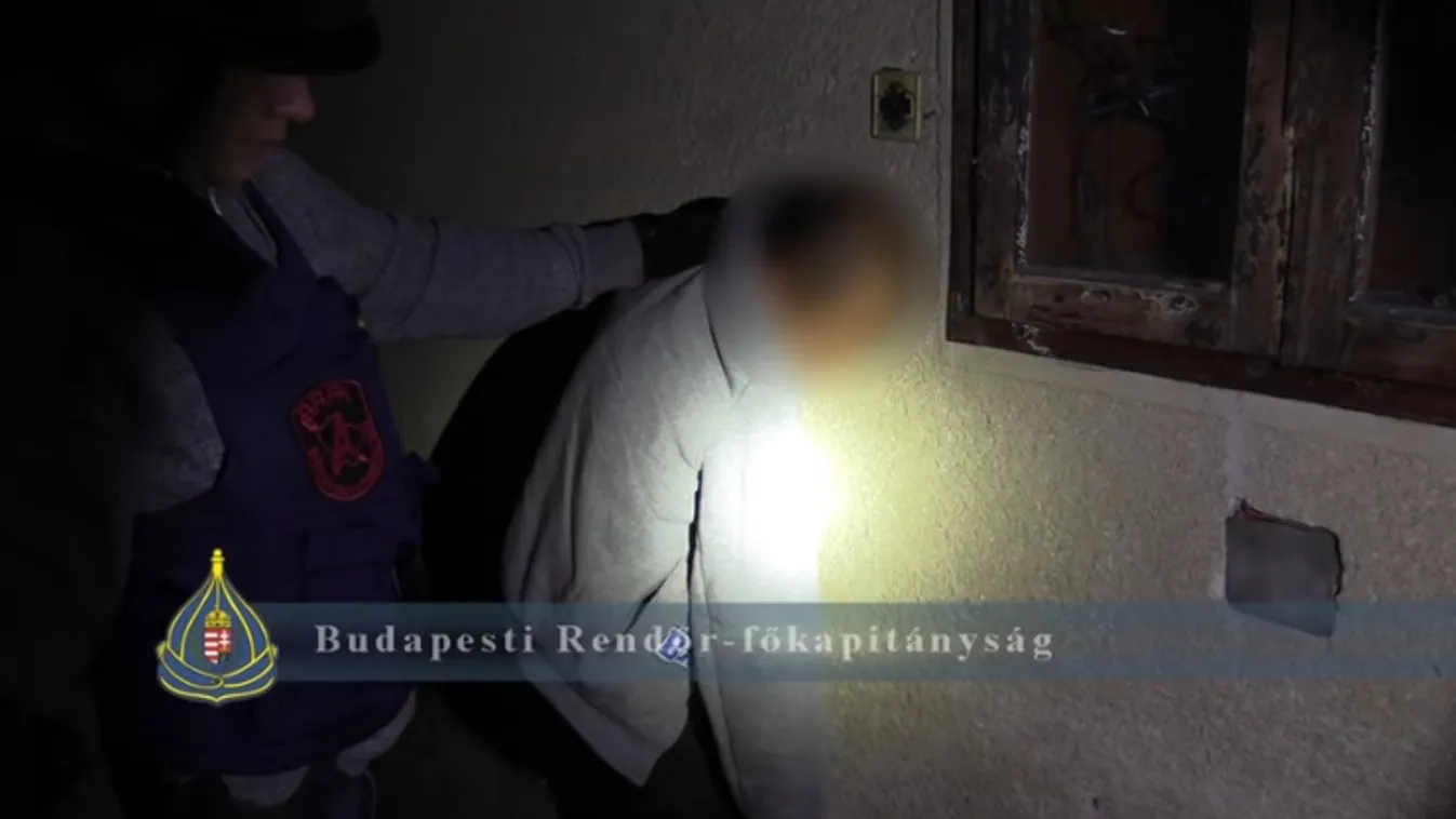 Egy hónap leforgása alatt három kocsit fújtak meg