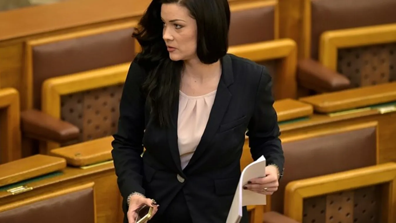 Demeter Márta kockázatot jelent?