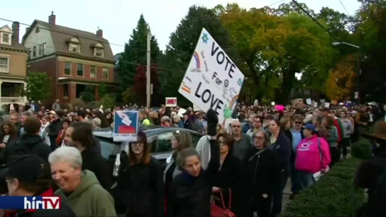 Trump főt hajtott az áldozatok előtt