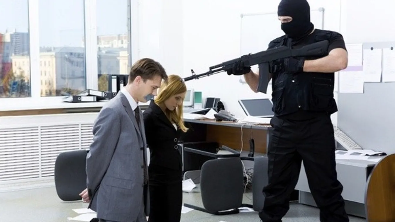 Túszdráma Szlovákiában: bevetik a TEK-et