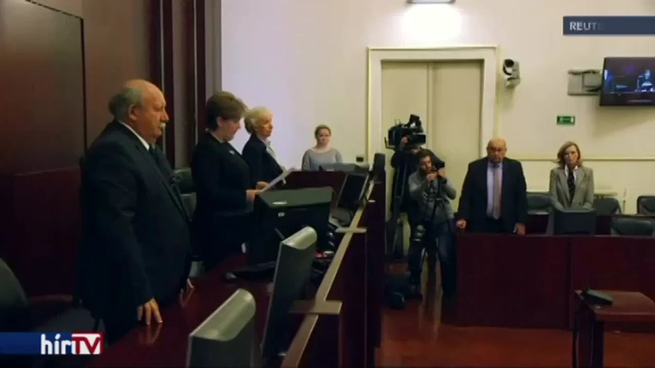Két és félévet kapott a volt miniszterelnök