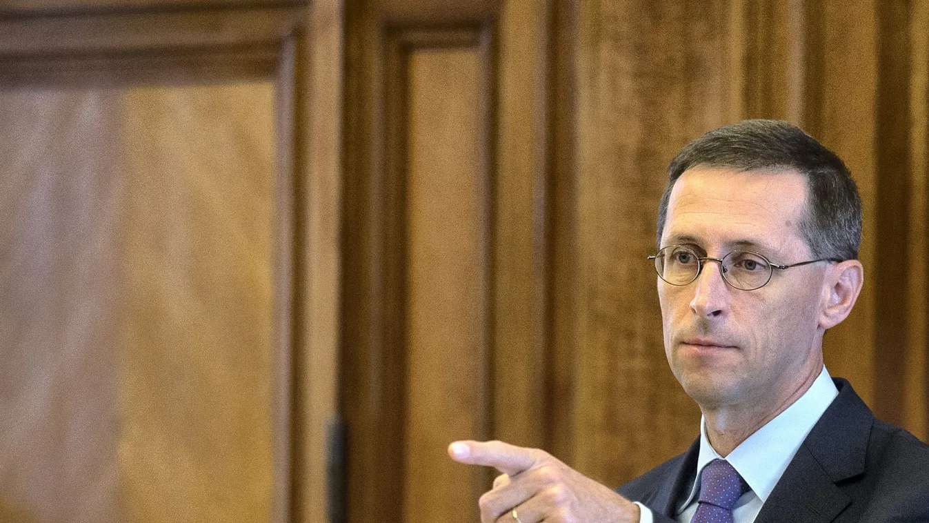 A kormány támogatja a készpénzkímélő fizetési módok terjedését