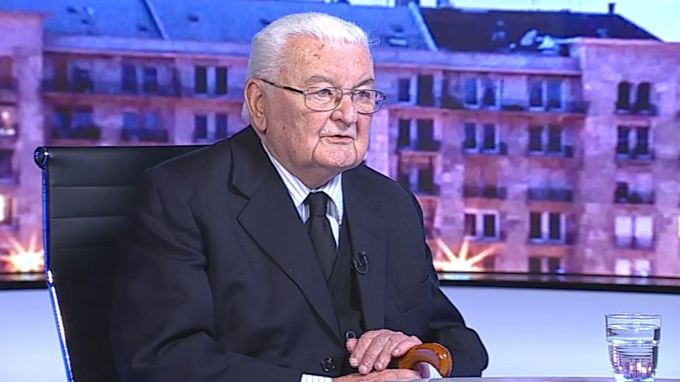 Boross Péter: 1956 egy sértett nemzet dühkitörése volt