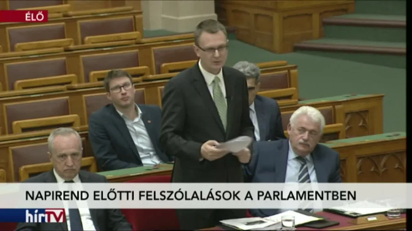 Napirend előtti felszólalások a Parlamentben