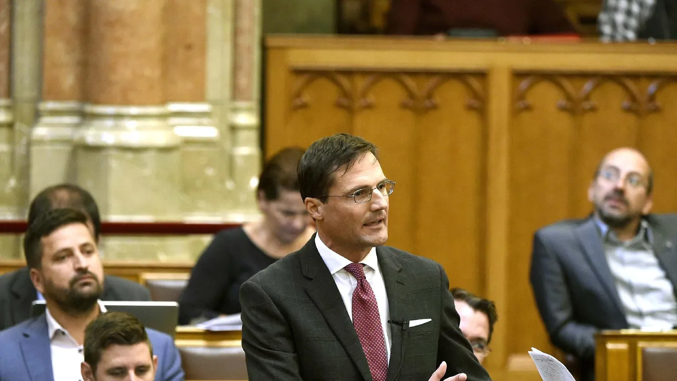 Lendületben az ellenzék – Lapzárta