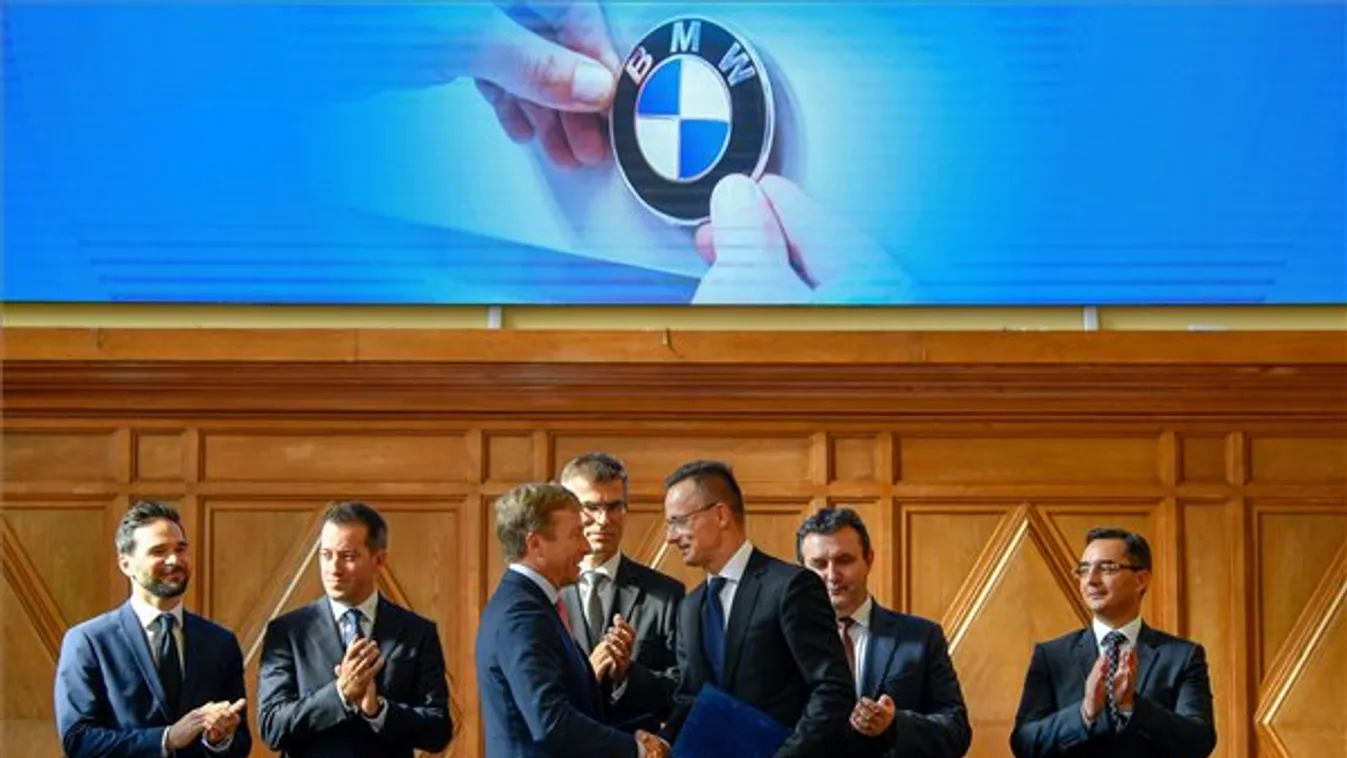 12 milliárddal támogatja meg a kormány a BMW épülő gyárát