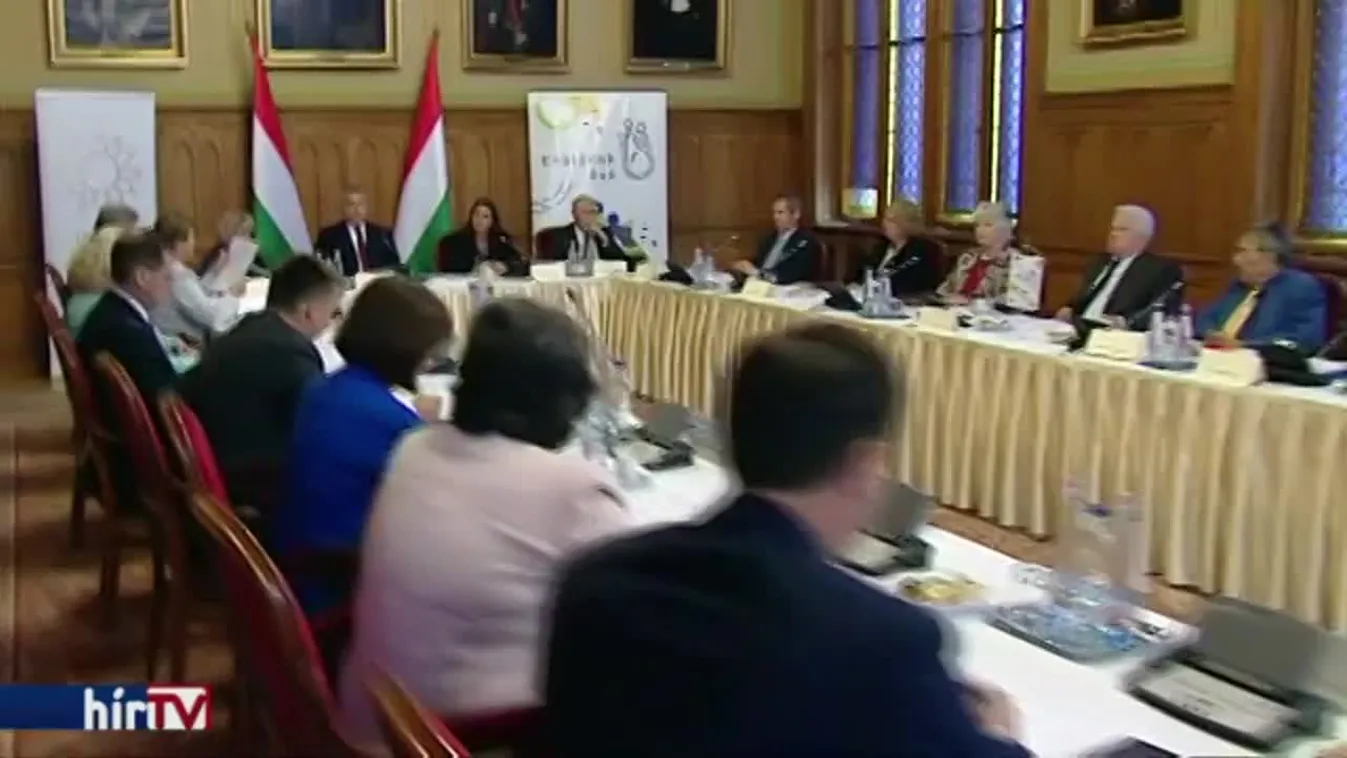 Orbán Viktor: Jelentősen könnyítjük a nyugdíjasok munkavállalását