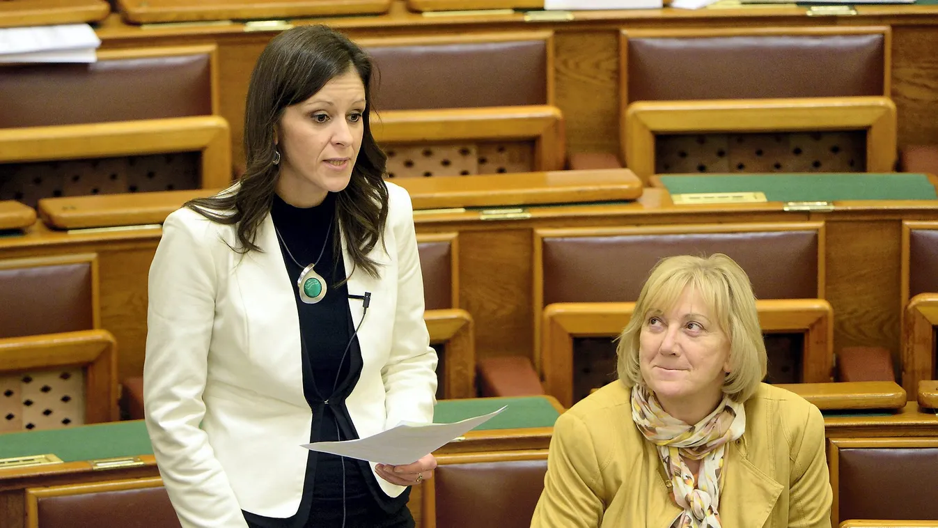 Szél Bernadett minden apával és anyával szolidáris