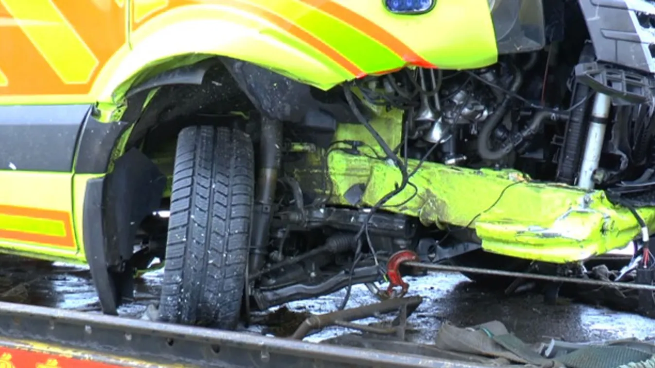 Már három halottja van a szolnoki mentőbalesetnek