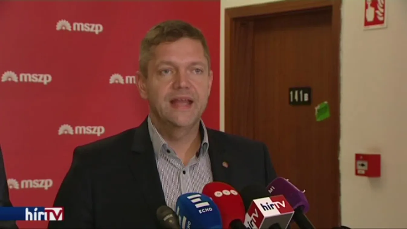 Gulyás: Nem kormányközi ügynek, hanem jogi kérdésnek tekintjük Gruevszki helyzetét