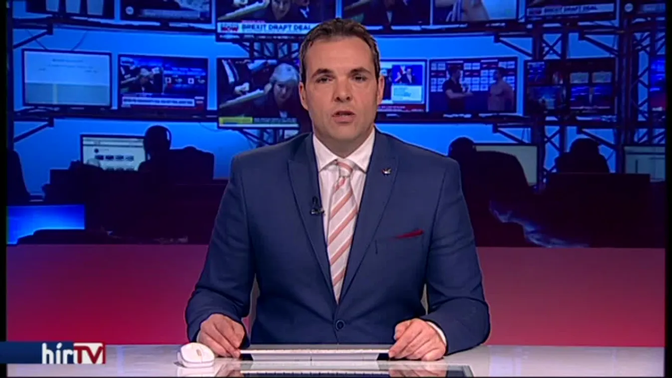 A kormány kérdésekkel fordul az unióhoz a migránskártyákról