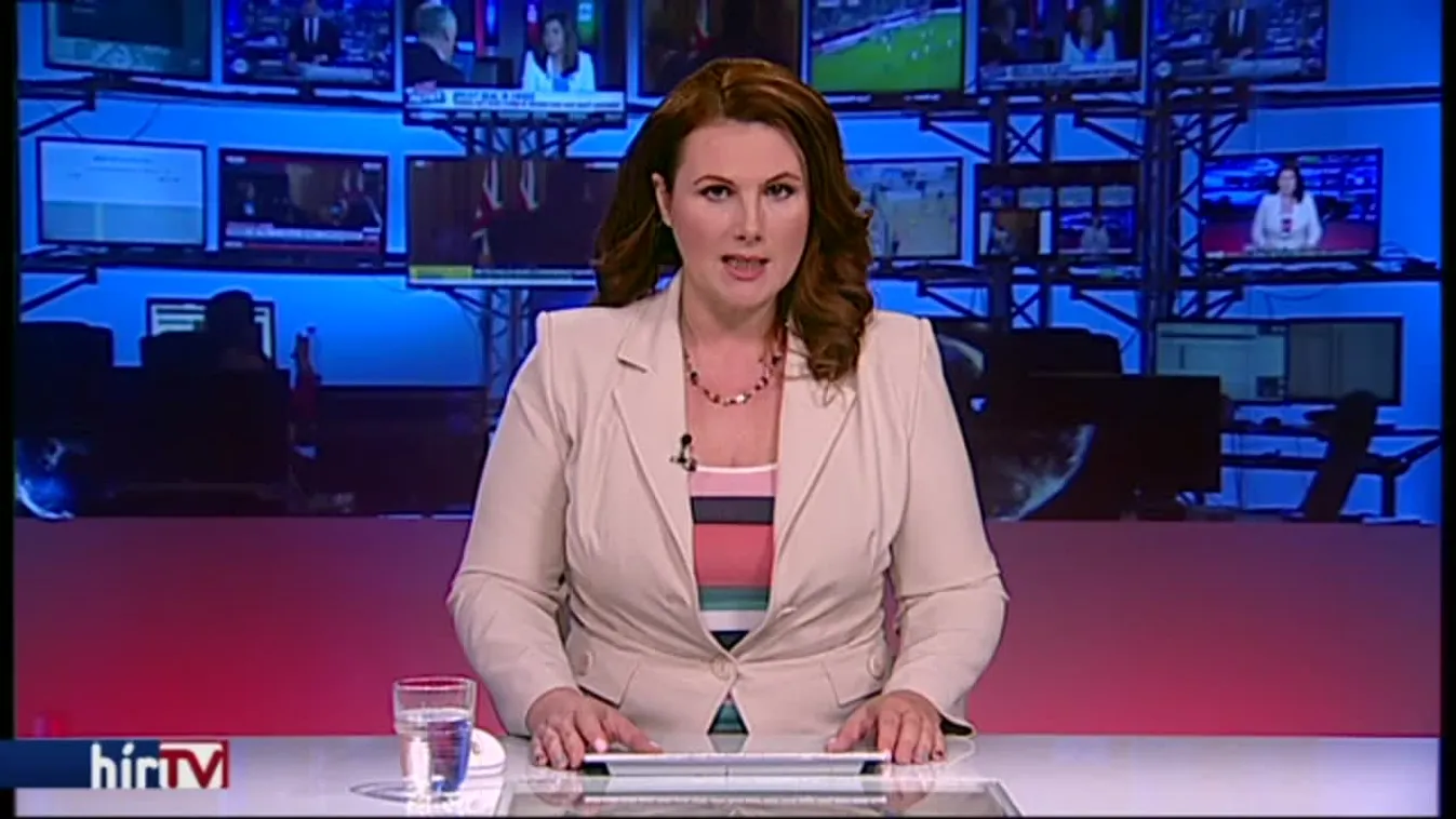 Bizalmatlansági indítványt nyújtottak be Theresa May ellen