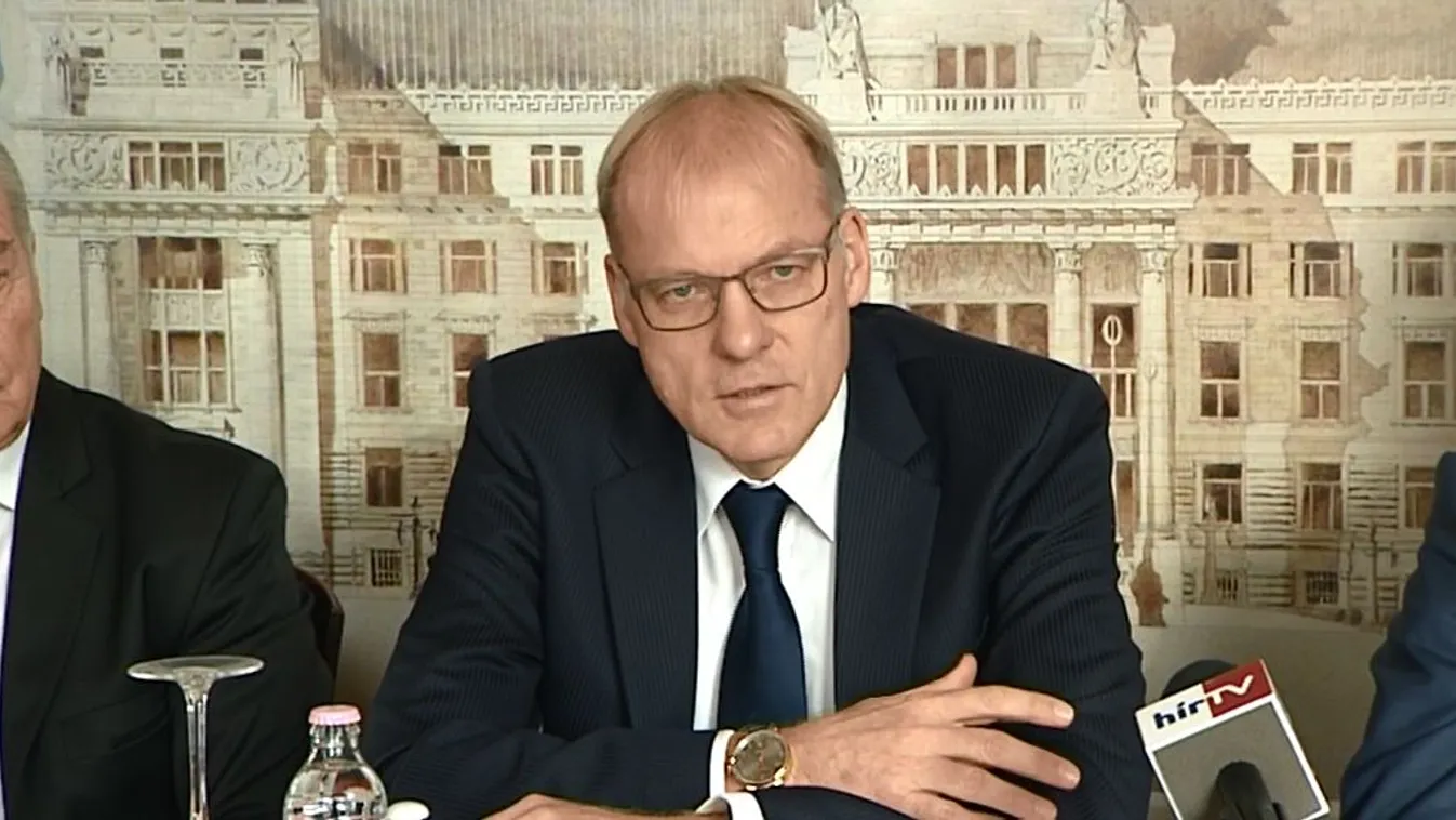 Kúria-elnök: több ügyet fejeztünk be, mint amennyi érkezett